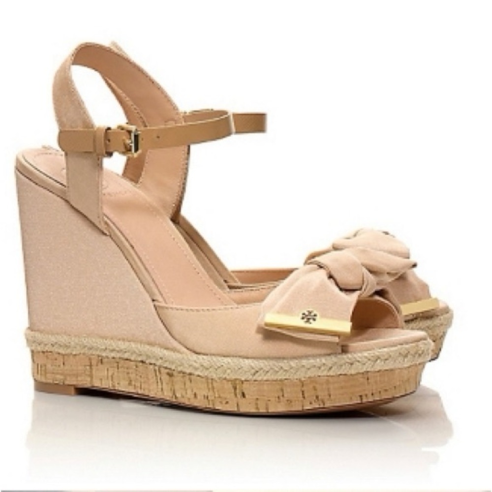 Tory Burch Beige Wedge Sandals like new 7